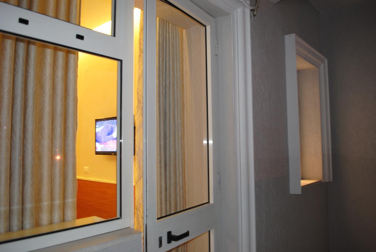 Hotel Palma Tirana Buitenkant foto