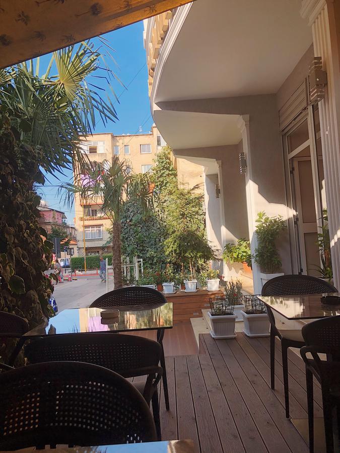Hotel Palma Tirana Buitenkant foto