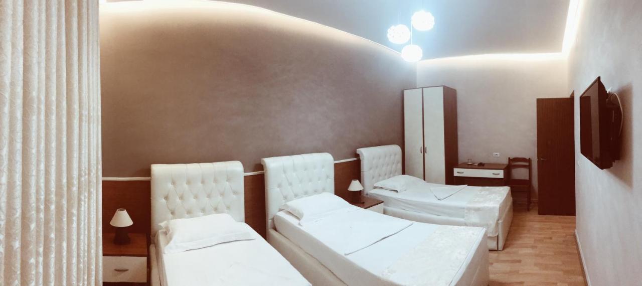 Hotel Palma Tirana Buitenkant foto