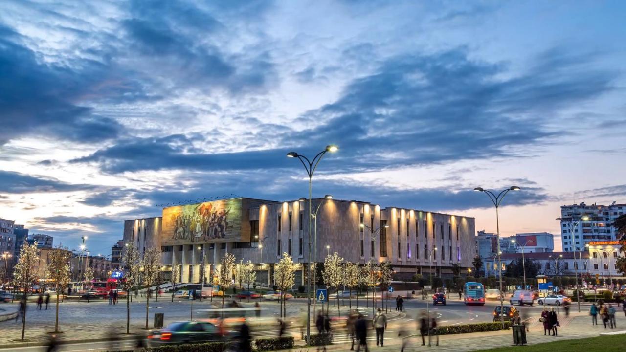 Hotel Palma Tirana Buitenkant foto